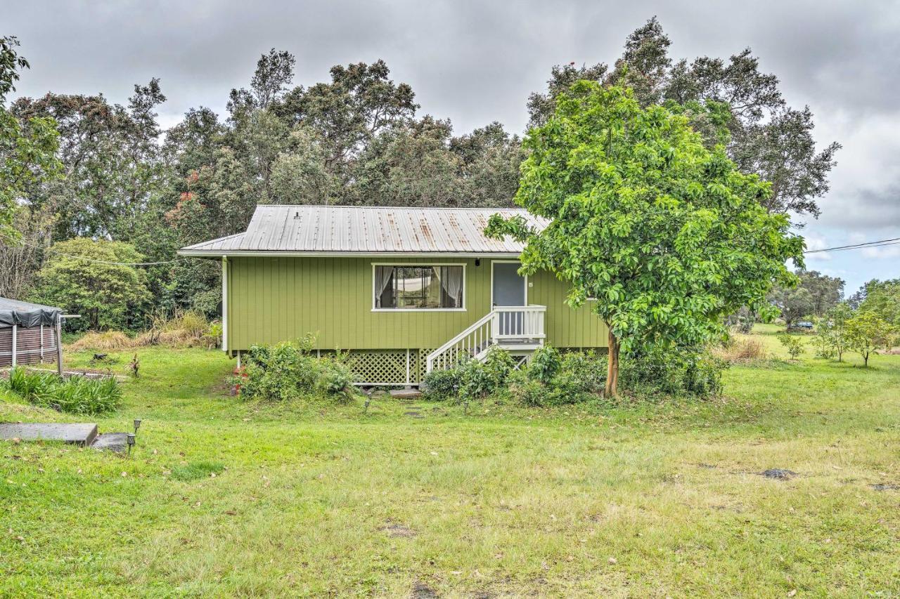 Peaceful Abode With Deck, 13 Mi To Black Sand Beach! Naalehu Ngoại thất bức ảnh